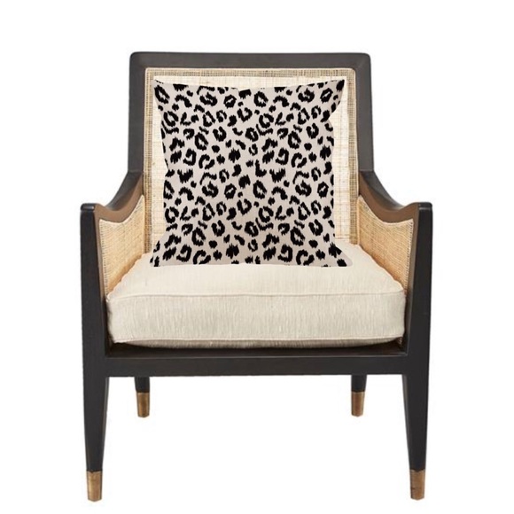 Other - 🎉HP Luxury Home | Elegant Modern Black & Beige Leopard Print Throw Pillow Cover